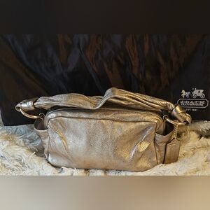 3 PIECE Bundle!💥Coach Bag (With Dustbag) and also a Michael kors hadbag!